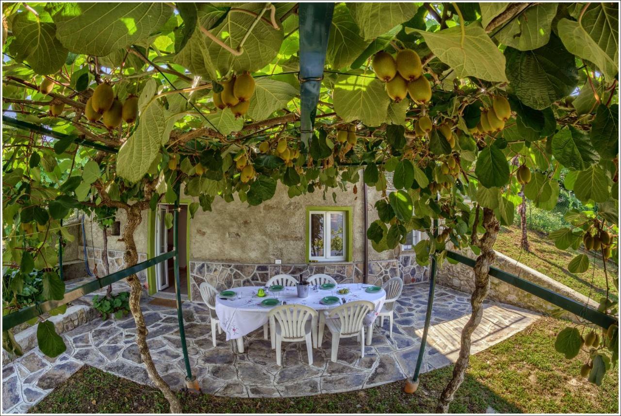 Ferienwohnung Fantastica Casa Poppo Bellano Exterior foto